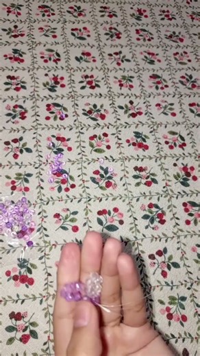 cute keychain 🤍✨ #diy #diykeychain #arttherapy #art #subscribe #youtubecreators #shortsfeed