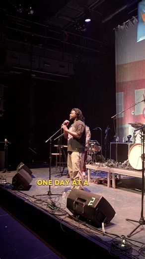 ONE DAY AT A TIME - KELO SOUL (Live) out on all streaming platforms ft @Ana Monae and Ni’Eve ✨ @Chorder on the keys @Juice on the drums - live from YES FEST, May 2025. #EverythingICouldFind