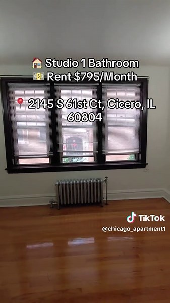 Check out this well-located property in Cicero offering comfort, convenience, and easy access to everything you need! ✨ Nearby Locations: • Minutes from Morton College 🎓 • Close to Hawthorne Works Shopping Center 🛍️ • Easy access to MacArthur Park 🌳 for outdoor activities • Nearby dining, grocery stores, and everyday essentials • Convenient commute via CTA Pink Line 🚆 and major highways 🏠 Property Features & Utilities: • Spacious living areas with natural light • Heat & water included • On-