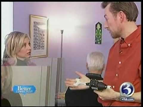 Dr Jens Korgaard demonstrates Network Chiropractic and Koren Specific Technique