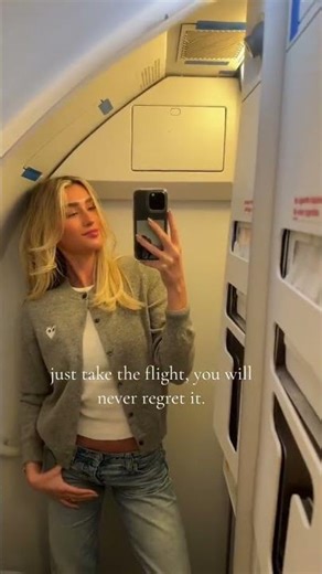 i love traveling 3 #traveltiktok #airport... #Shorts #swayzejane