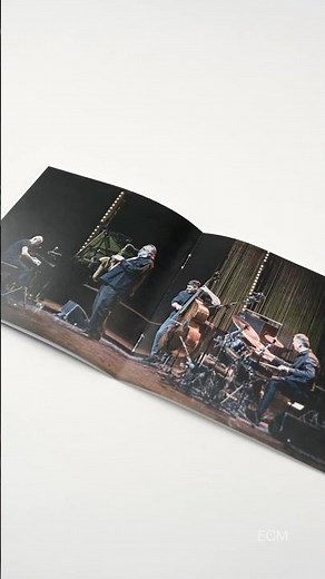 +++ out now +++ Joe Lovano, Marcin Wasilewski Trio – Homage | ECM Records