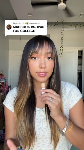 Replying to @Liz 🐝my thoughts on whether you should get an ipad or macbook for college! 📚