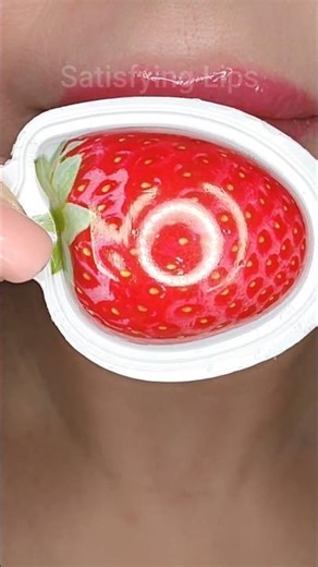 ASMR Satisfying Eating Strawberry Candy #asmr #eatingsounds #satisfyinglips