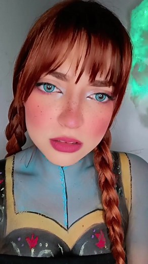 Anna Frozen ❄️☃️🫎💖 #frozendisney #annafrozen #parati #tiktok #Maquillaje #maquillajeartistico #pttttttttttttttttttttttttttttt✨✨ #makeupfrozen