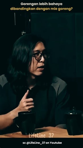 Gorengan lebih bahaya dibandingkan dengan mie goreng? #lemak #tips #sehat #hidupsehat #nutrisi #polahidupsehat #gorengan #polamakansehat #miegoreng | Yoopie