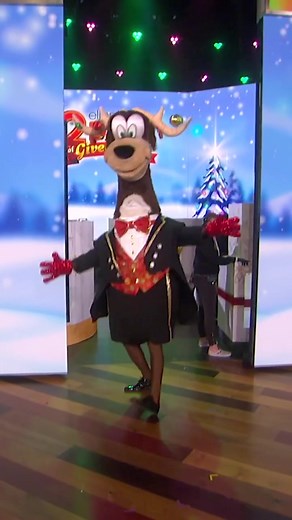 Win Today's Gifts in Ellen DeGeneres 12 Days of Giveaways!