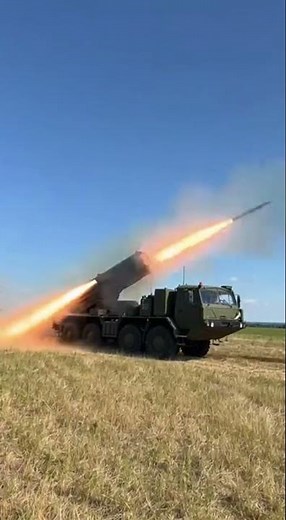 RM-70 Vampire MLRS: Ultimate Rocket Salvo & Combat Action! 🚀💥 #military #army