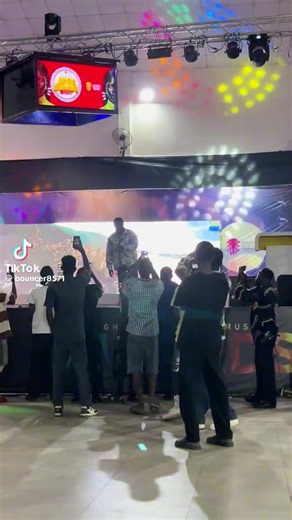 All thanks to God (@tungbaniada)’s videos with original sound - All thanks to God
