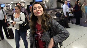 Miranda Cosgrove -- I'M A KAEPER-HOLIC ... 49ers QB Is Hottest In NFL