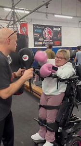 A huge well done to Emma Bond tonight, Emma just gets on with it working away. Emma had to do 3 rounds with me and you can see her left arm is getting stronger. Well done Emma your mindset and drive are first class 🥊 | Barum Boxing Club