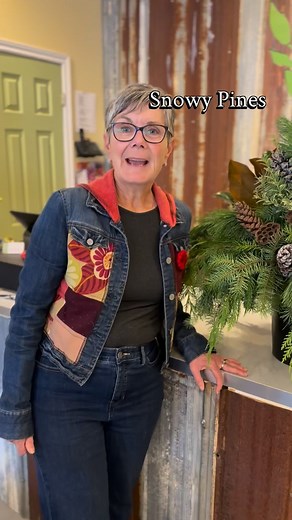 🌲 Snowy Pines Holiday Urn Insert Transform your outdoor space into a serene winter wonderland with our Snowy Pines urn insert. This elegant design features two frosted pine trees nestled among lush evergreen boughs, natural pinecones, and delicate white berries. The soft, snowy finish and neutral palette make it the perfect choice to complement any home’s holiday décor — timeless, tranquil, and beautifully festive. ✨ #SnowyPines #HolidayDecor #OutdoorUrnInsert #WinterWonderland #HolidayUrn #Fro