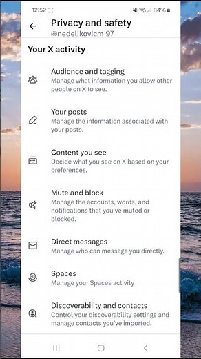 How to Enable Hiding Sensitive Content on Twitter