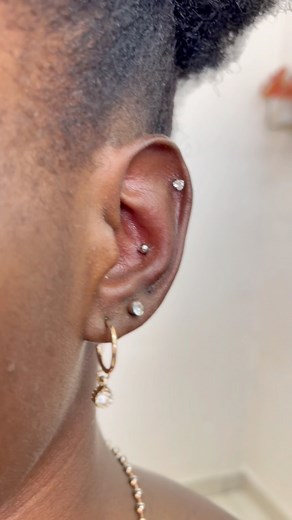 17K views · 101 reactions | “Thinking about a conch piercing? Pain level:  (manageable!) Price: R150 (Normal) | R120 (Students) . #ConchPiercing #PiercingLife #BodyJewelry #StudentDiscount #PiercingAddict #EarPiercing #TattooAndPiercing” | Soweto Ink | Facebook