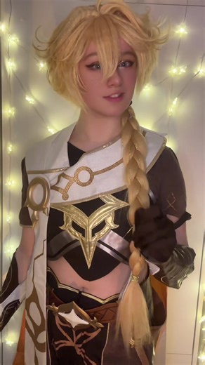 Me too Aether, me too. My Aether wig makes me so sad that Lumine isn’t as beautiful as him…of course I’m gonna redo her I can’t have this. It’s crazy how she was once my best wig, I think I’ve really improved my wig styling!🥰 Glitter always helps too. #fypcosplay #genshincosplay #aethercosplay #cosplay #aethergenshinimpactcosplay