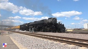In Minneapolis Big Boy 4014 rolls slowly toward us, and we get a great view of the steam engine and train. From "Big Boy Midwest", on sale with free shipping: https://rfd.video/BBMW | Steam Giants
