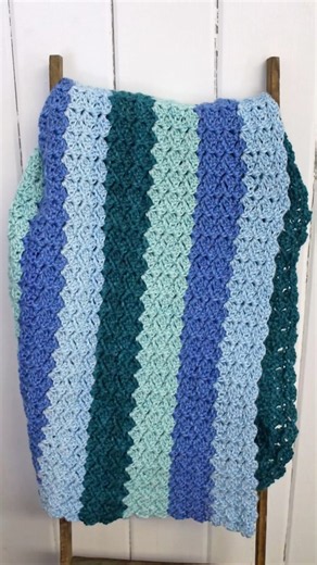 Caron Simply Soft 4 Stripe Baby Blanket Crochet Pattern Scallop Border Easy Free PDF #Crochet