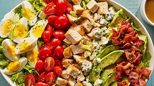 Here's How To Make The Best-Ever Cobb Salad