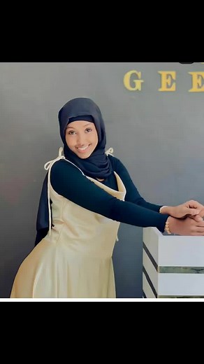 Raaxo MCN: Siil Dhuuqe iyo Codka Kacsiga