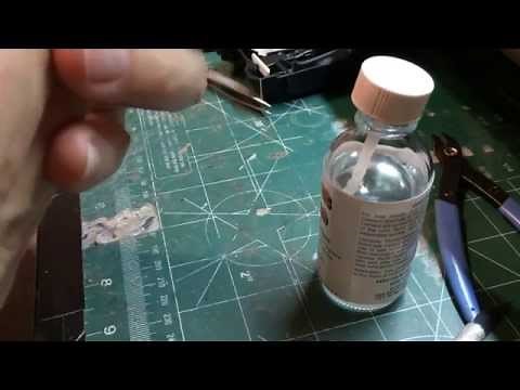 1:24 scale model tip. How to cleanly paint small parts on scale model cars.