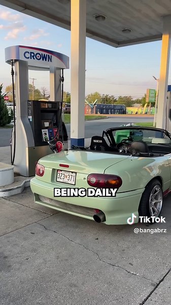 Treat ya car for a refresh with @Chevron Techron fuel system cleaner! ~ BOGO: Autozone till 4/29 Advance Auto till 5/22 #ad #chevron #chevrontechron #techron #techronusa #miata #namiata #fuelsystemcleaner