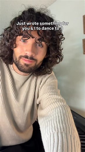 helloworld on Instagram: "Do you accept? #piano #waltz #romantasy #bookstagram"