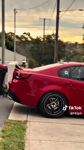 Holden Commodore SV6: Power and Performance Unleashed