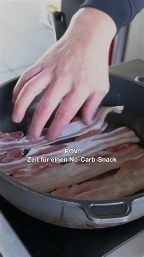 FR: Isst heute noch irgendwer Kohlenhydrate? 😂 #newmusic #lowcarb #rezept