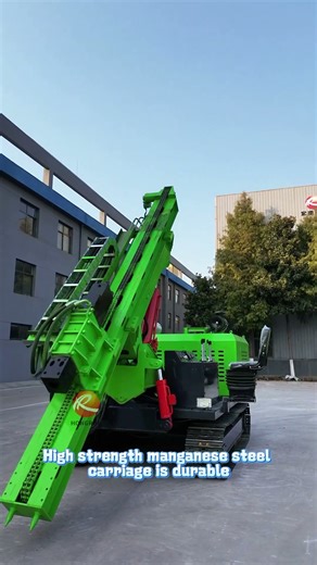 That solar piling machine is incredible! The piling speed is amazing#drillrig #machine #workingrigs