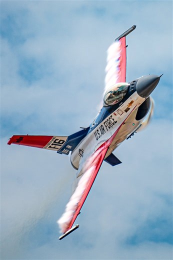 9.6K views · 435 reactions | F-16 Viper Demo Team on a roll |  by @aircraft_static_and_moving | #f16 #fblifestyle | World Of Fighter Jets | Facebook