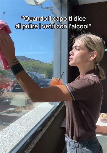 Video di Giulia Rita Pisanu (@pisanugiuliarita) con Meglio di sera (feat. Álvaro De Luna & Astol) - Emma Muscat