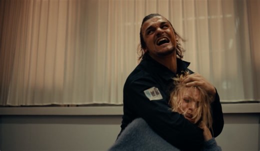 Now THIS is a fight scene. | Netflix