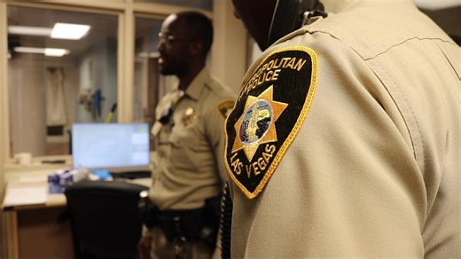 Come be a Corrections Officer for the LVMPD! Corrections Officer Jimison joined the department 13 years ago, and he wants you to know how rewarding this career can be. We have many offerings that set us apart from other agencies and we want you to join our Metro family. Click the link to learn more and to apply to our Corrections Recruit position! ➡️ https://rb.gy/pp3rny Questions? 📱702-828-5787 📧recruitment@lvmpd.com | LVMPD Recruiting