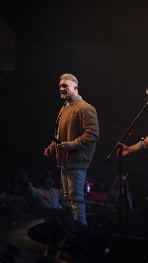 Experience the Life-Changing Power of One Encounter with God. Seeking God is not just about attending church or hearing sermons, it’s about encountering Him in a way that changes everything. Let’s press into His presence and allow Him to transform us in a single moment. | Ron Carpenter Jr