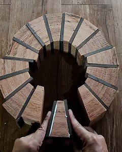 613K views · 1.5K reactions | Woodturning Elegant Wood Bowl | DIY & Crafts | Facebook