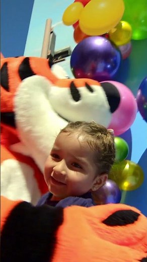 Check out DisneyJunior Playdates at Disney California Adventure Park and Downtown Disney District