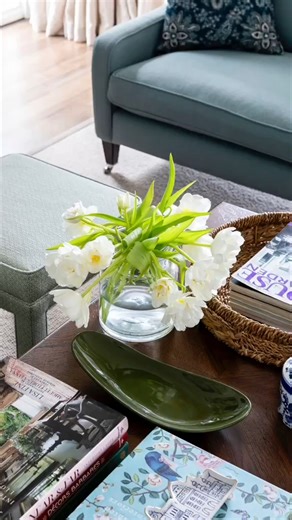 21K views · 111 reactions | Take a full tour of this 1920s Melbourne bungalow that had a calming makeover by interior designer Sarah McPhee here: https://home-beautiful.visitlink.me/DVBbLj | Home Beautiful | Facebook