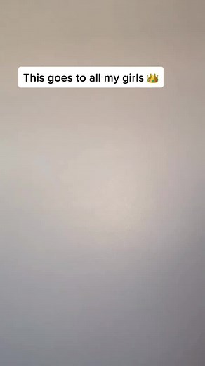 This goes to all my queens 👑#MakeMomEpic #foryoupage #xyzbca #IFeelWeightless #singer #singing #remix #fyp #songs #music #cute #indonesianidol #indo