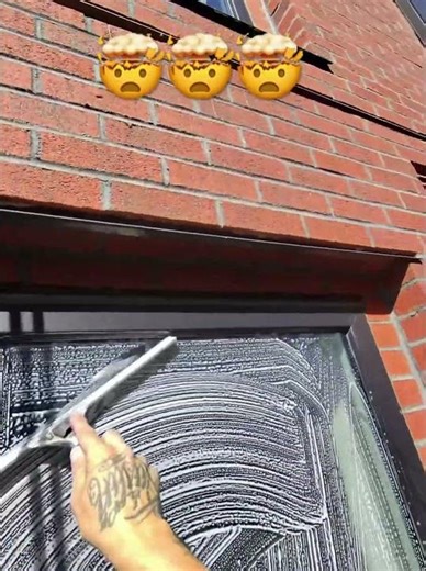 Window cleaning a skyscraper in Denver Colorado. #windowcleaning #denver #sosatisfying