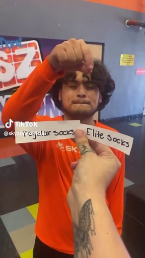 The #IndexCardChallenge - #SkyZone style! What would you have chosen? 👀 🎥 Sky Zone Cutler Bay