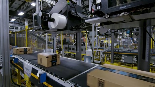 Don't click on that text claiming to be from Amazon. Here's what to know about the scam