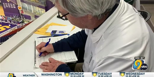 Xavier’s Dave Gearhart has served as a statistician for 50 years