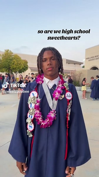 PLEASE DONT LEAVEEEEE🥺🥺🥺🥺@𝓙𝓸𝓳𝓸