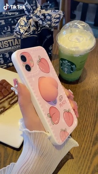 coolphonecasefinds (@coolphonecasefinds)’s videos with original sound - coolphonecasefinds