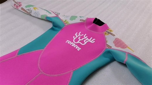 Kids Wetsuit for Girls Boys 3mm Neoprene Long Sleeve Back Zip Wet Suit Swimwear for Surfing Swimming Diving