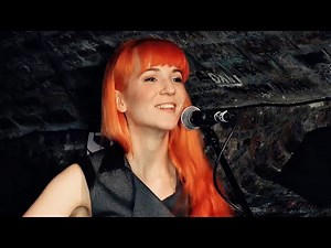 Bus Stop - MonaLisa Twins (The Hollies Cover) // Live at the Cavern Club