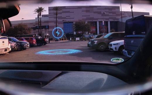 BMW’s New Augmented Reality Tech is Nice, But There’s a Catch