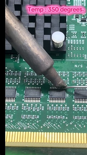 How to Remove a 20-Pin IC Using Solder Iron