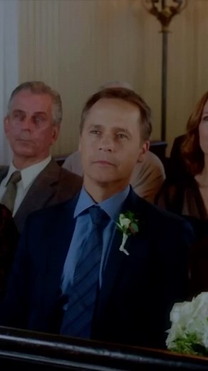 Aria's Wedding with Ezra in Pretty Little Liars