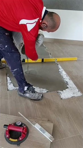 self-leveling screed to compensate for the thickness